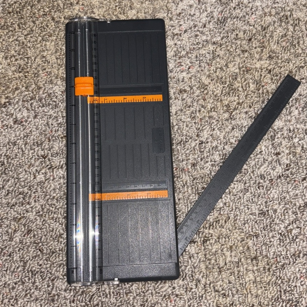 Fiskars paper cutter